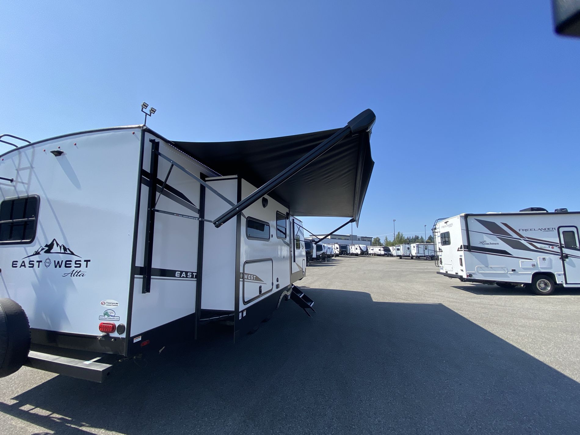 2024 EAST TO WEST RV ALTA 2810KIK